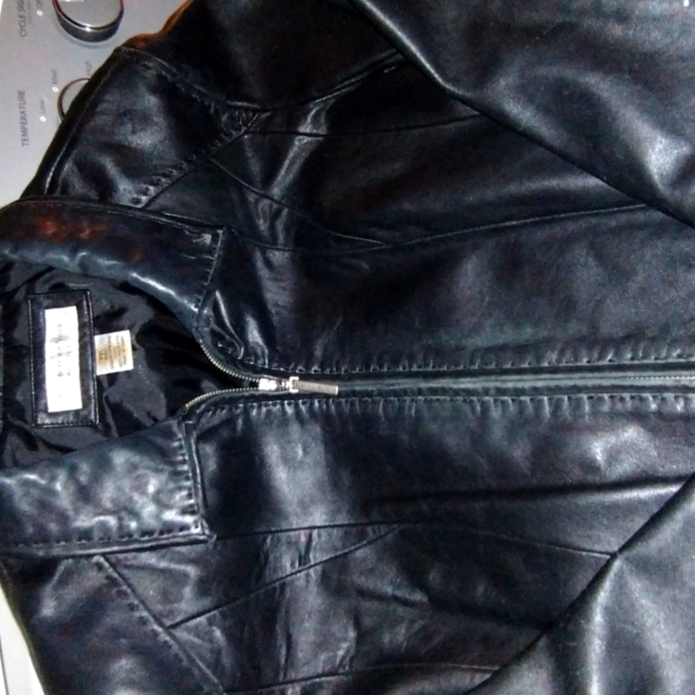 Preston and York women's black leather jacket size pxl